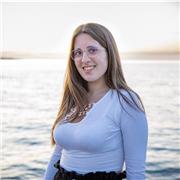 Diplomata al liceo linguistico impartisce lezioni di inglese